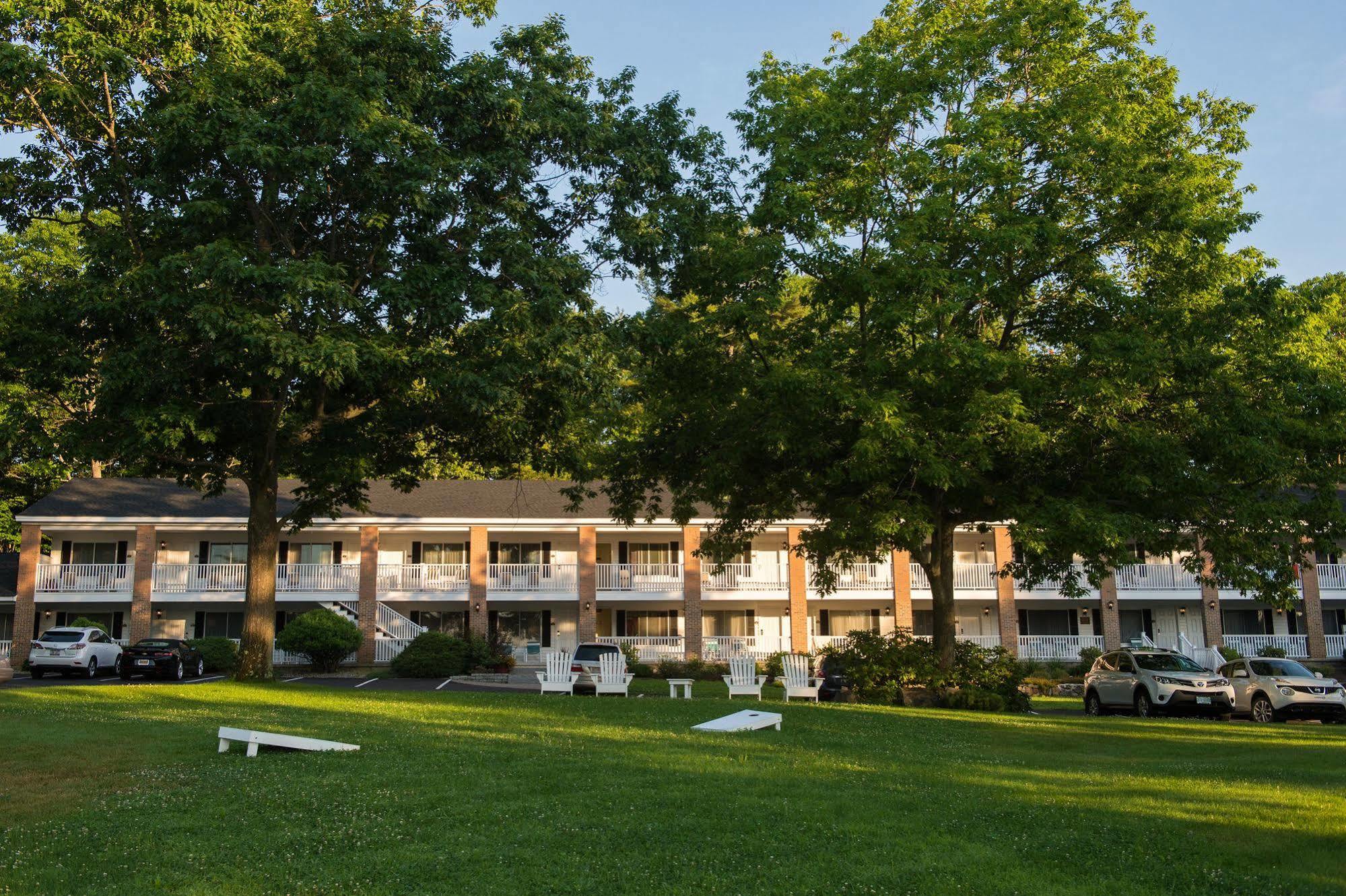 Ogunquit The Milestone Inn Экстерьер фото