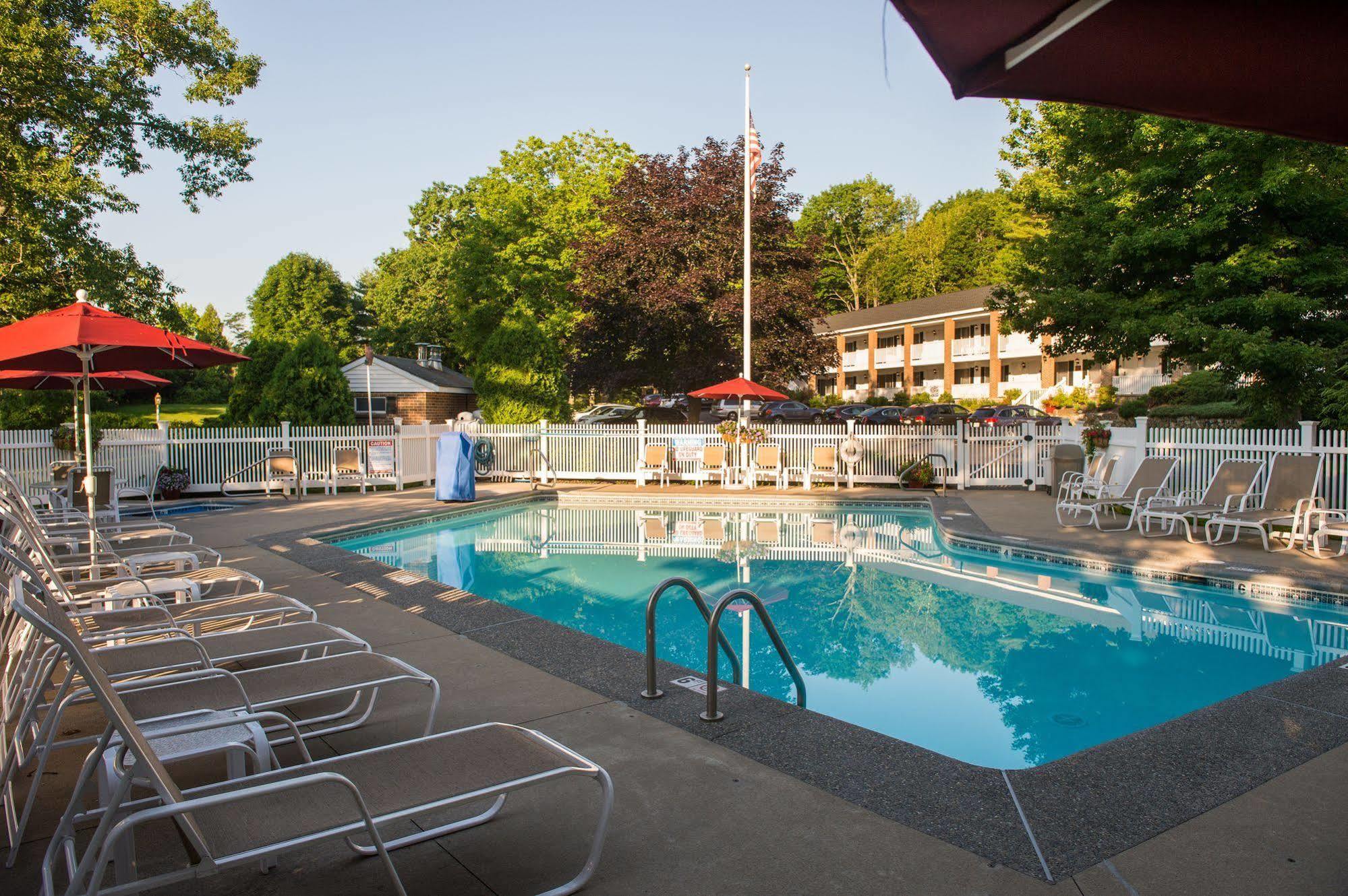 Ogunquit The Milestone Inn Экстерьер фото